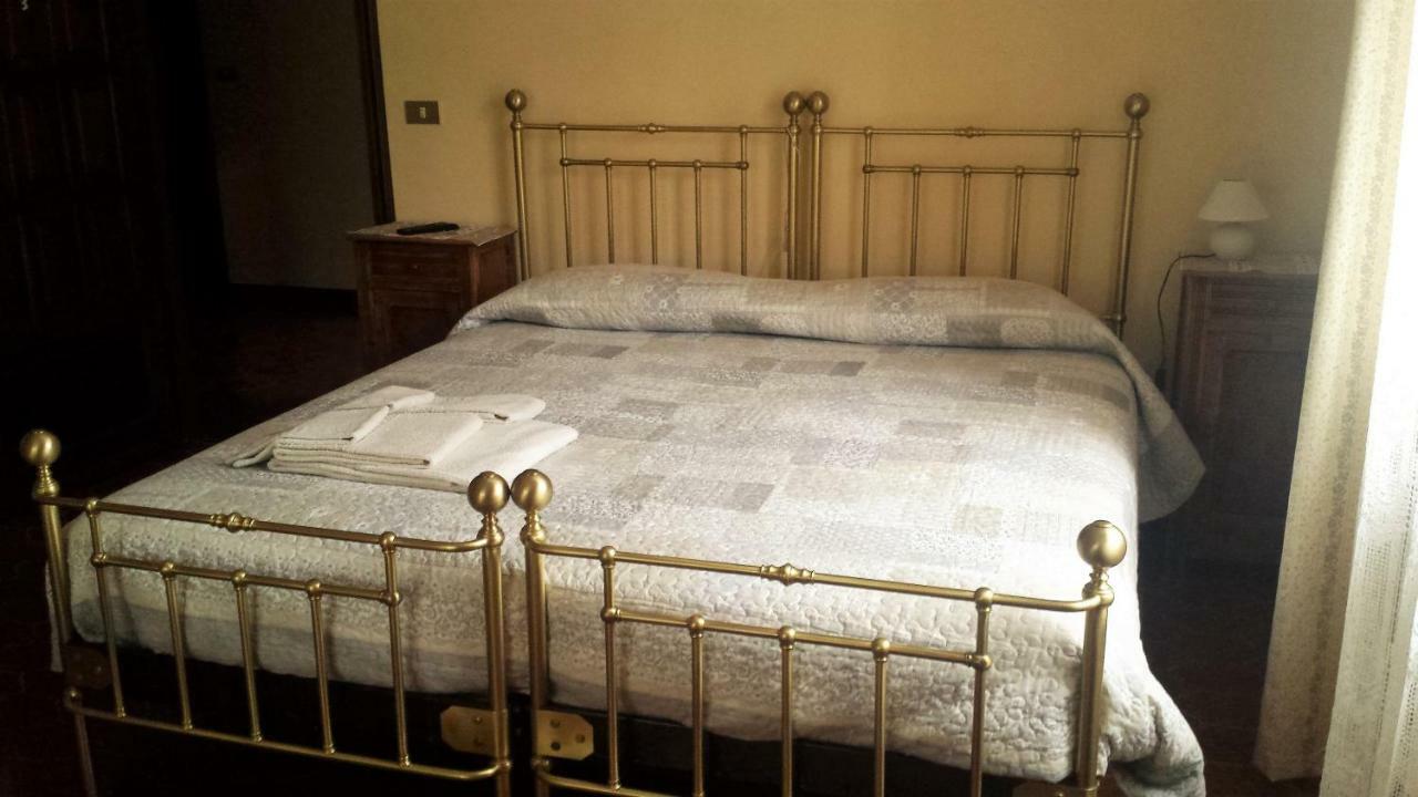 B&B Le Coccinelle Torre Bormida Zewnętrze zdjęcie